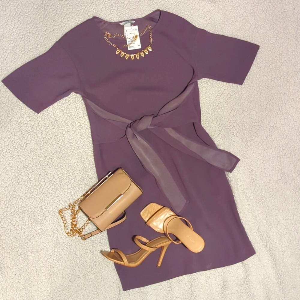 Lavender, Purple short-sleeved casual/formal, summer/fall wedding guest dress - Picture 4 of 11